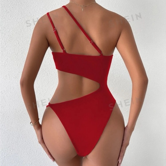 NWT SHEIN RED BODYSUIT - Picture 2 of 9